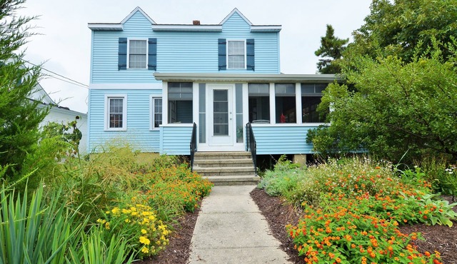 8 Rhode Island - BAY BLOCK HOME, STEPS FROM LEWES BEACH
