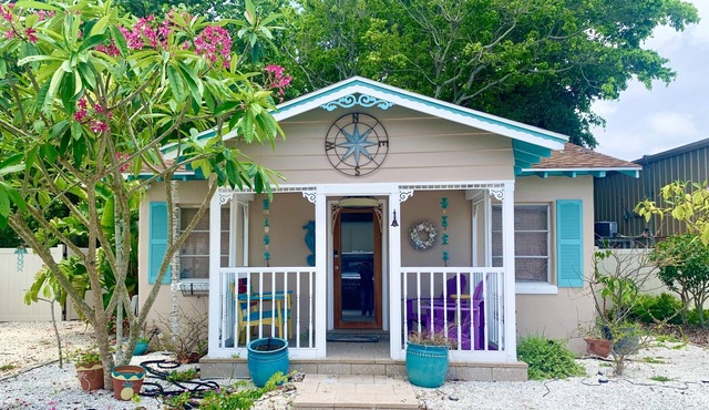 Angela's Jewel Box Cottage - Storybook home! Walk to beach, restaurants & park.