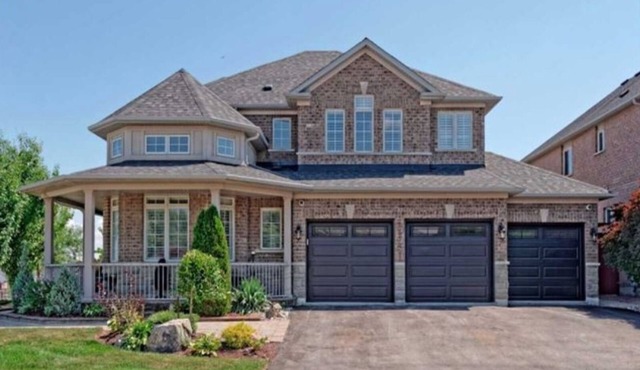 Aurora Executive Upscale Residence - 3bedrooms, 3.5bathrooms