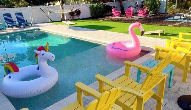 Backyard Paradise: Private Pool, Golf & Fire Pit