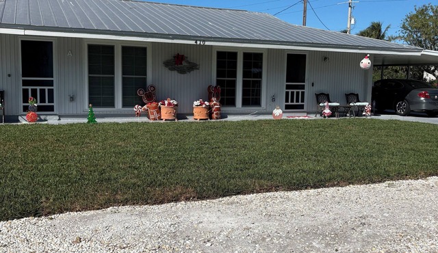 Beach Place. Cozy, Cute and Clean in Holmes Beach *20% DISCOUNT FOR SUMMER*