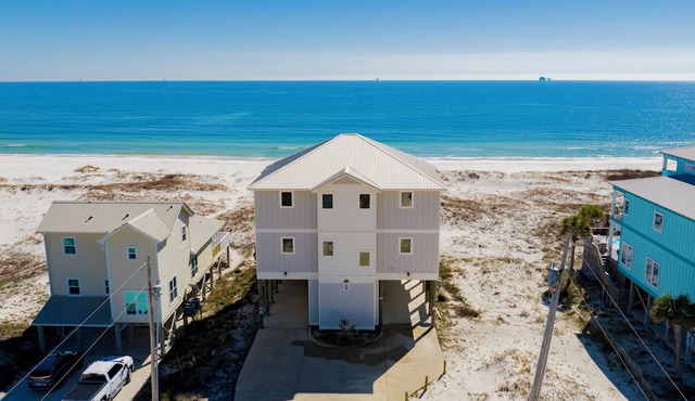 Beachfront | Elevator | Pet Friendly | Private Heated Pool