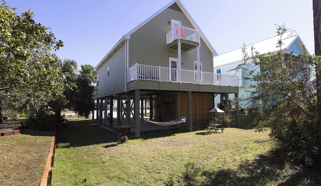 Bear Point Has It All – A Pet-Friendly Getaway!