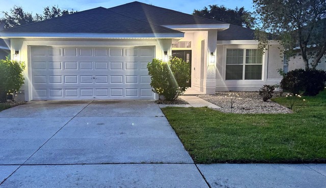 Beautiful 4-bedroom house with AC in Wimauma
