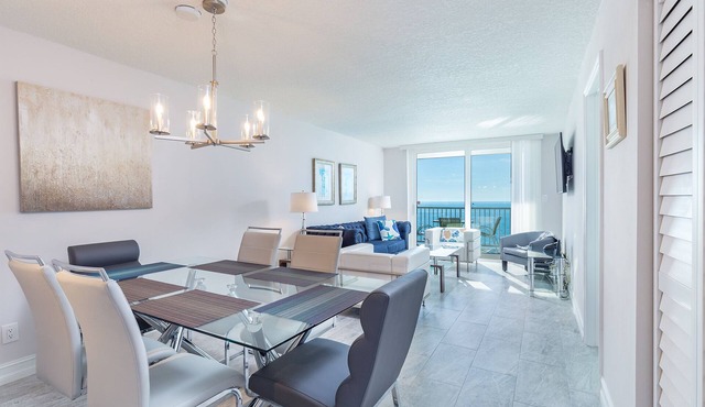 Beautiful Premium Gulf Side Condo