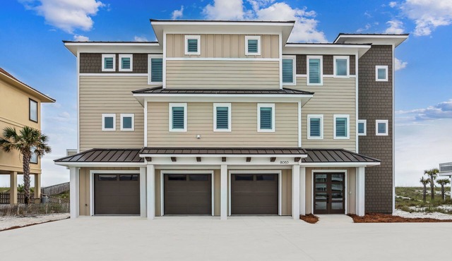 Brand-New Gulf Front Beauty – 6BR | 6.5BA | Sleeps 14 | Navarre Beach!