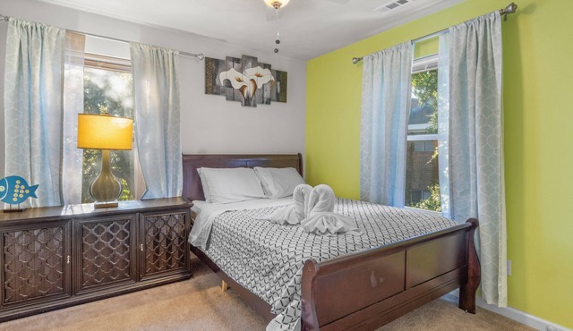 Charming Beachside Retreat - Turtle
