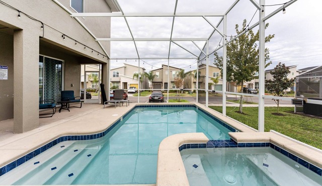 Citrus Splash: Pool & Game Room in ChampionsGate