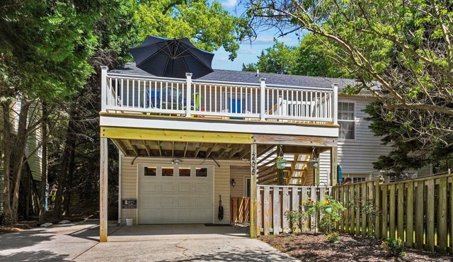 Colington Charm - New updates and not far from the beach!