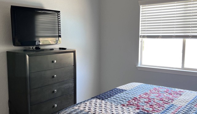Comfortable & spacious room in a family home. New furniture. Safe neighborhood!