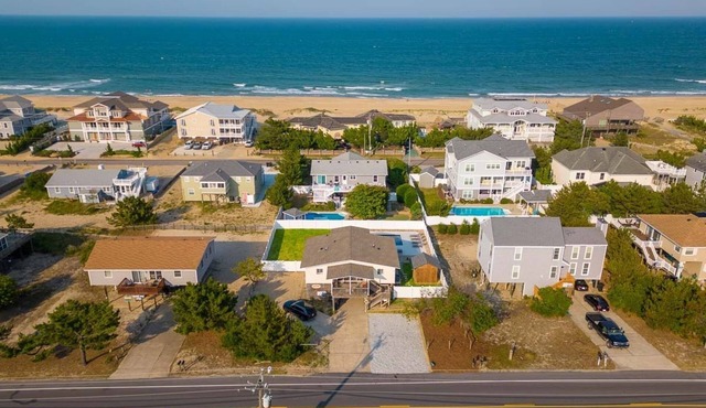 Coral Point - Updated Cozy 4 bedroom w/Salt Water Pool