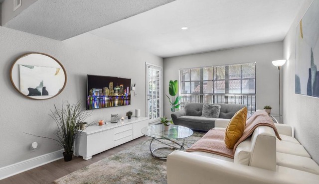 Cosatal 2BR Retreat with Pool 10mins from the Beach