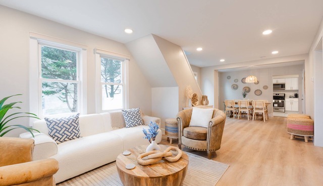 Cozy Home In Belmar