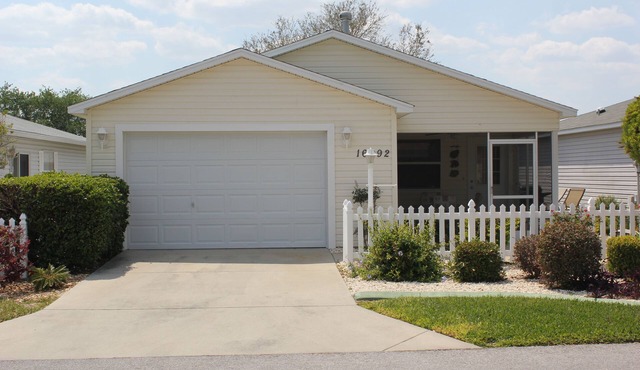 Cozy Patio Villa, close to Nancy Lopez Champion Golf & 4 Executive Golf Courses