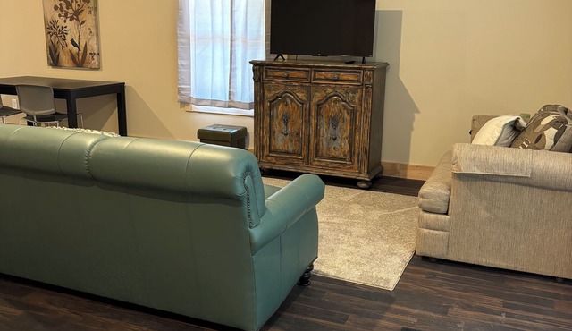 Cozy studio in charming Duluth in Duluth