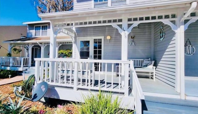 Cozy Waterfront home w/kayaks/Lake Henderson/Withlacoochee Bike Trail/Springs