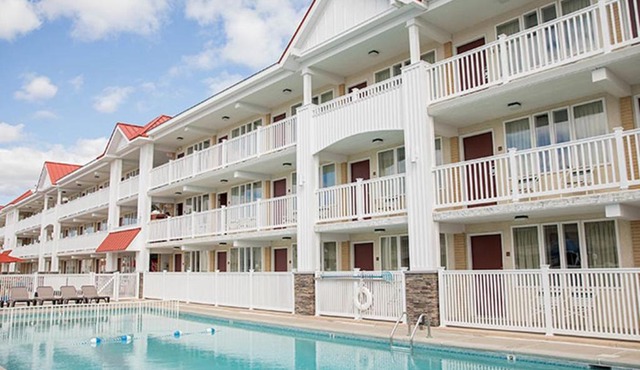 Desert Sand Resort