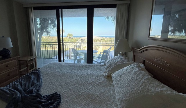Dir Ocean Front 2 BR/2 BA Condo in ST AUGUSTINE