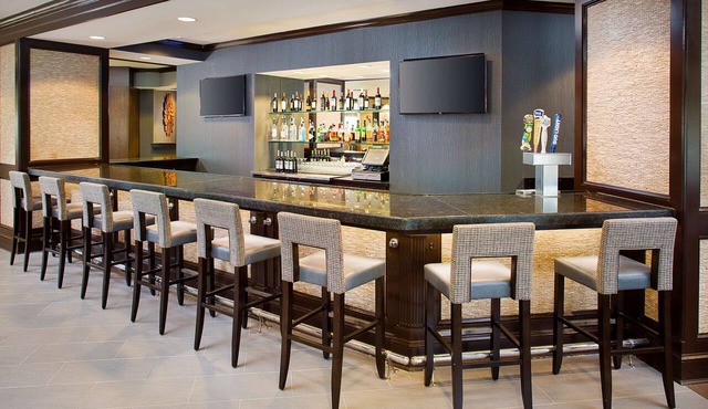DoubleTree Hotel Baltimore - BWI Airport
