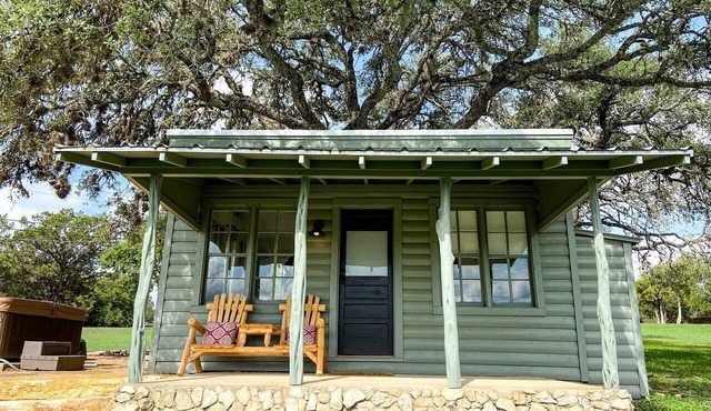 Efficiency-Style Cabin with Spa Lovely for a Couples Escape in Hunt, Texas