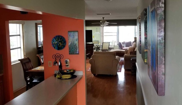 Fabulous fully furnished, fully stocked 2-bedroom corner apartment in Gulfport