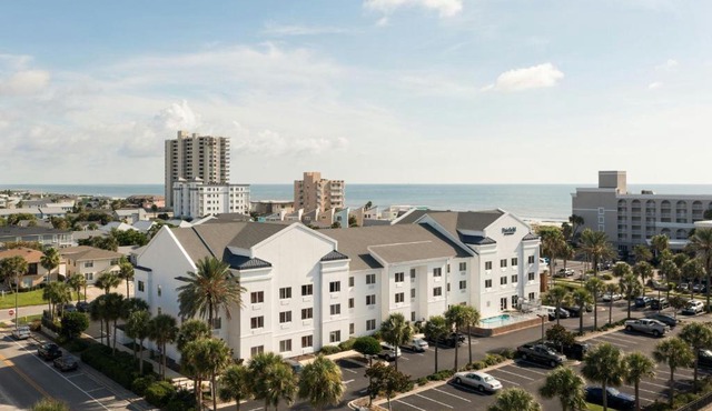 Fairfield Inn and Suites Jacksonville Beach