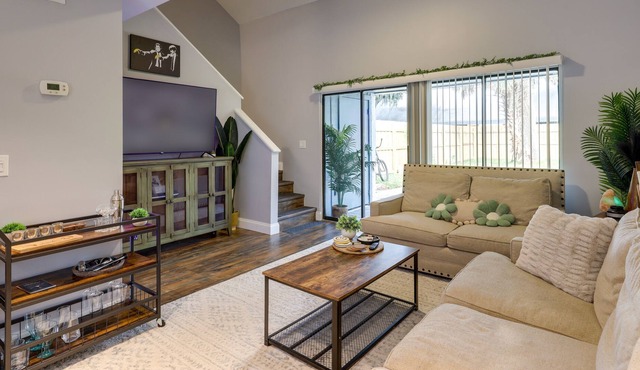 Florida Retreat w/ Patio, Near Beaches & Boating!