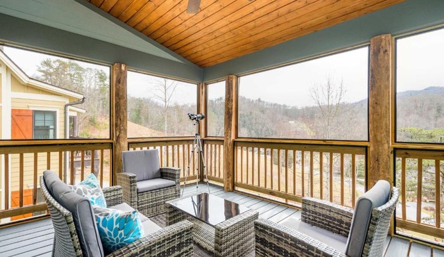 Game Room & Wraparound Decks: Cullowhee Home!