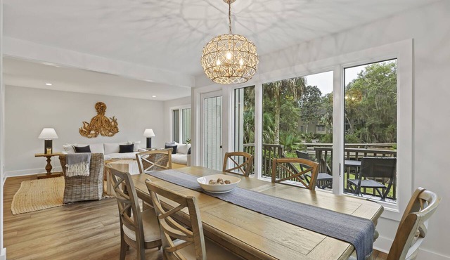 Gorgeous Golf Townhome in West Beach Kiawah!