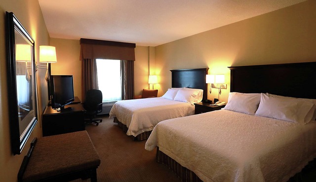 Hampton Inn & Suites by Hilton Laval