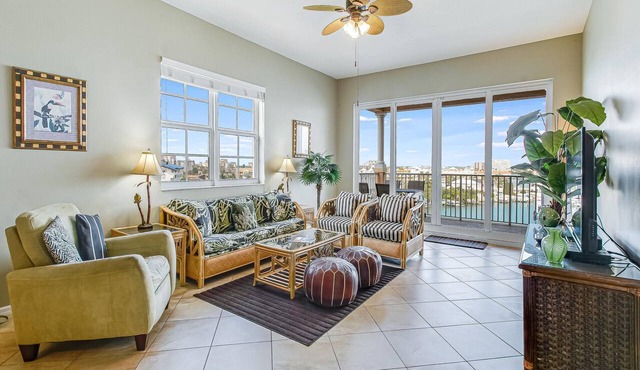Harborview Grande 600 Your Luxurious Clearwater Beach Condo Vacation Retreat!