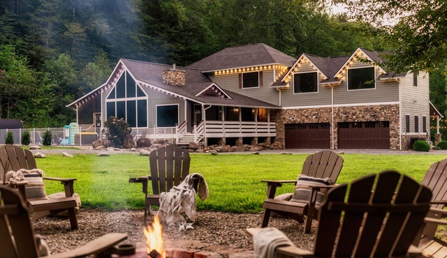Heated Pool, Sauna & Easy Access Near Gatlinburg