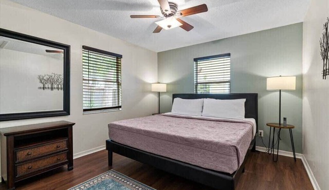 Historic Lincolnville Bungalow Near Downtown