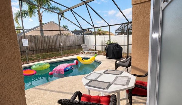 Home from Home Family Retreat Private Pool Minutes from Disney