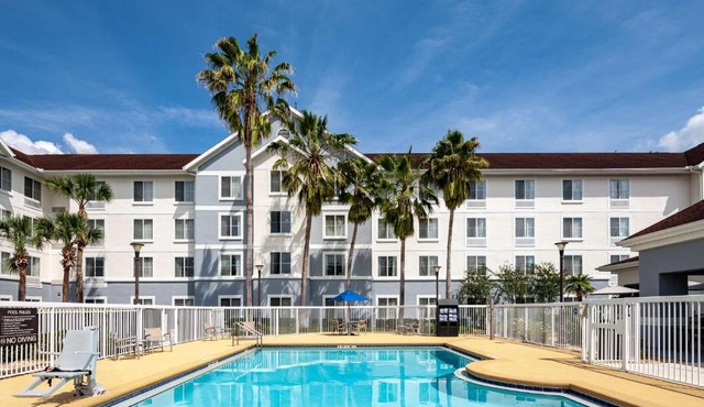 Homewood Suites by Hilton Gainesville
