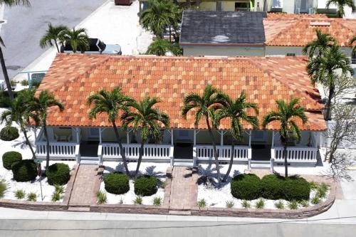 Island Paradise Cottages - Triplex