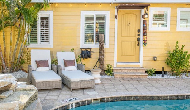 King Bed Step to Madeira Beach Heated Pool Private