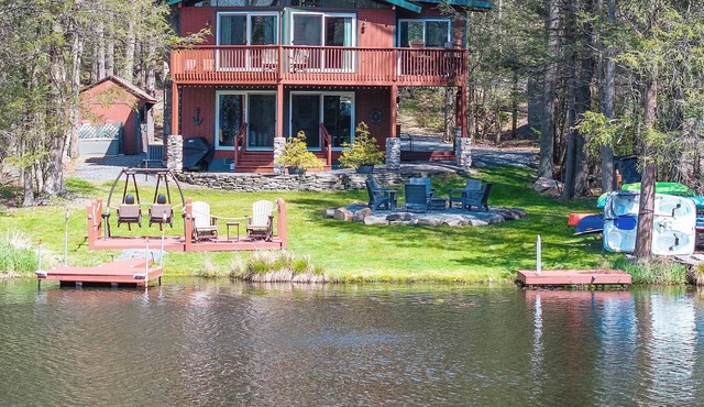 Lakefront/Kayaks/Firepit/nThe Hideout