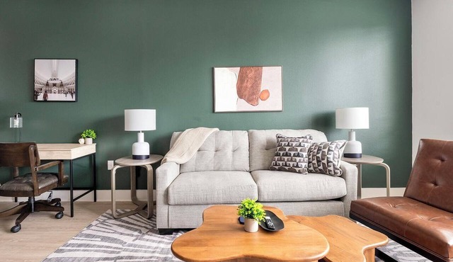 Landing | Amazing 1BD, Game Room, Pool