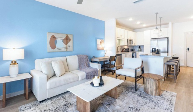 Landing | Incredible 1BD, Pool, Gym