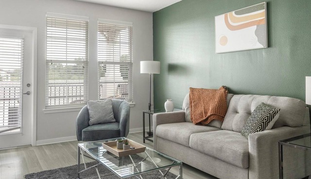 Landing | Spectacular 1BD, Gym