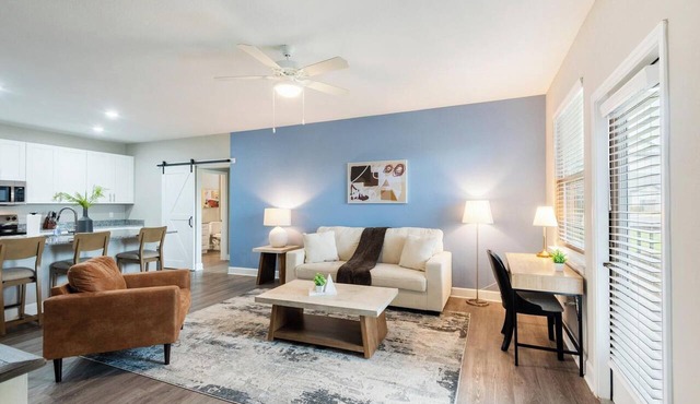 Landing | Spectacular 2BD, Yoga Studio, Gym