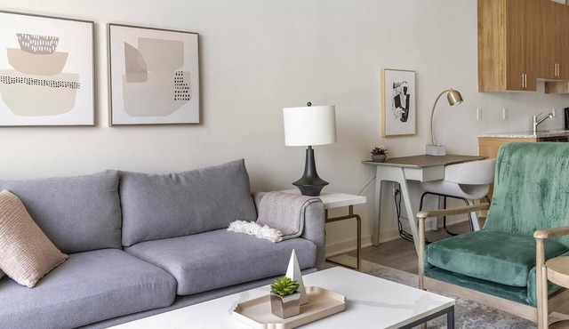 Landing | Stunning 1BD, Courtyard, Rooftop Lounge