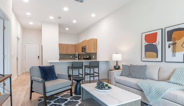 Landing | Stunning 1BD, Game Room, Yoga Studio
