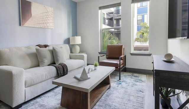 Landing | Stylish 1BD, Rooftop Lounge, Yoga Studio