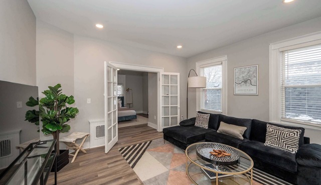 Luxe Spot Suites