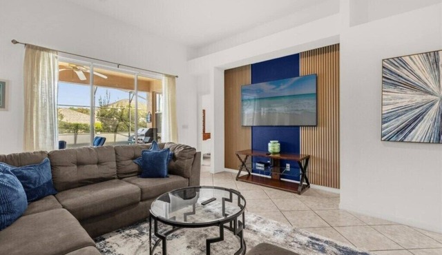 Luxury 4 Bedroom Pool Villa Close To Disney