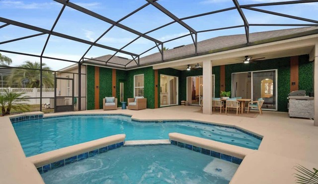 Luxury 4BR Villa Golf View/Theater/Huge Pool&Spa