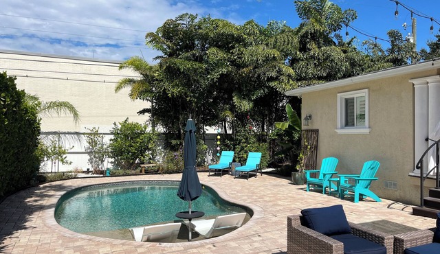 Luxury House minutes from St. Pete Beach and downtown St Petersburg