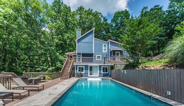 Luxury House on Paris Mountain